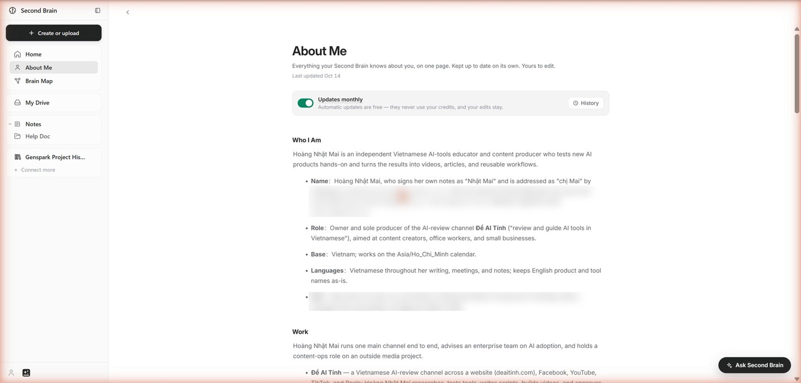 Trang tóm tắt About Me do Second Brain tự động trích xuất từ tài liệu
